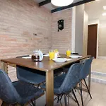 Appartamento Cozy Equipped Duplex In Poblenou Ideal For 4 Guests And Close To Public Transport Barcellona