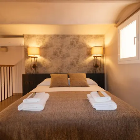 Cozy Equipped Duplex In Poblenou Ideal For 4 Guests And Close To Public Transport Appartamento Barcellona