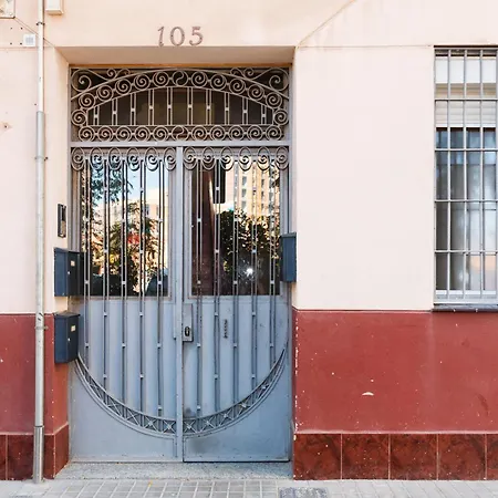 Cozy Equipped Duplex In Poblenou Ideal For 4 Guests And Close To Public Transport Appartamento *